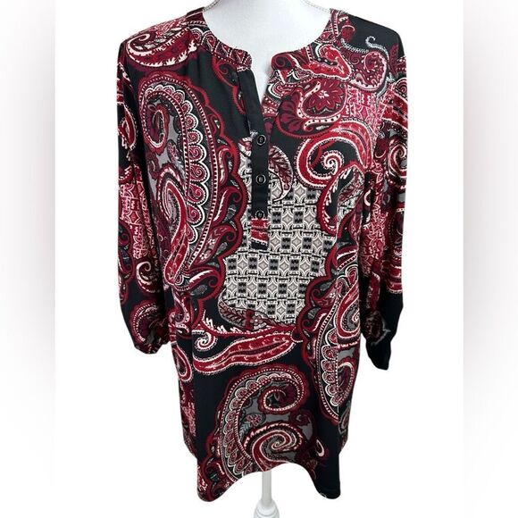 Susan Graver Liquid Knit Ruched Sleeve Paisley Print Red and Black Size 1X - Picture 1 of 10